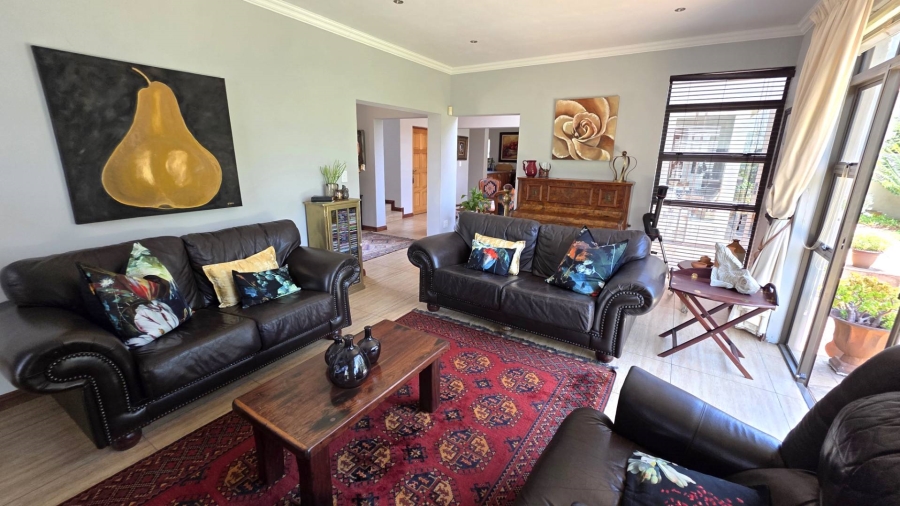 4 Bedroom Property for Sale in Leloko North West